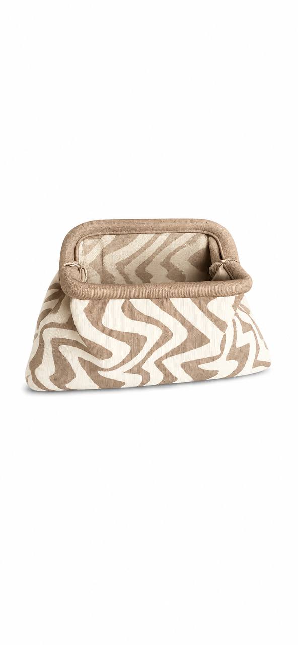 The Bella Pouch — Vanilla Swirl